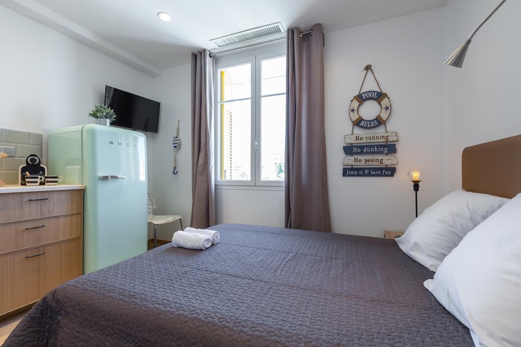 Palais Saint Pierre Apartment Cagnes-sur-Mer Exterior foto