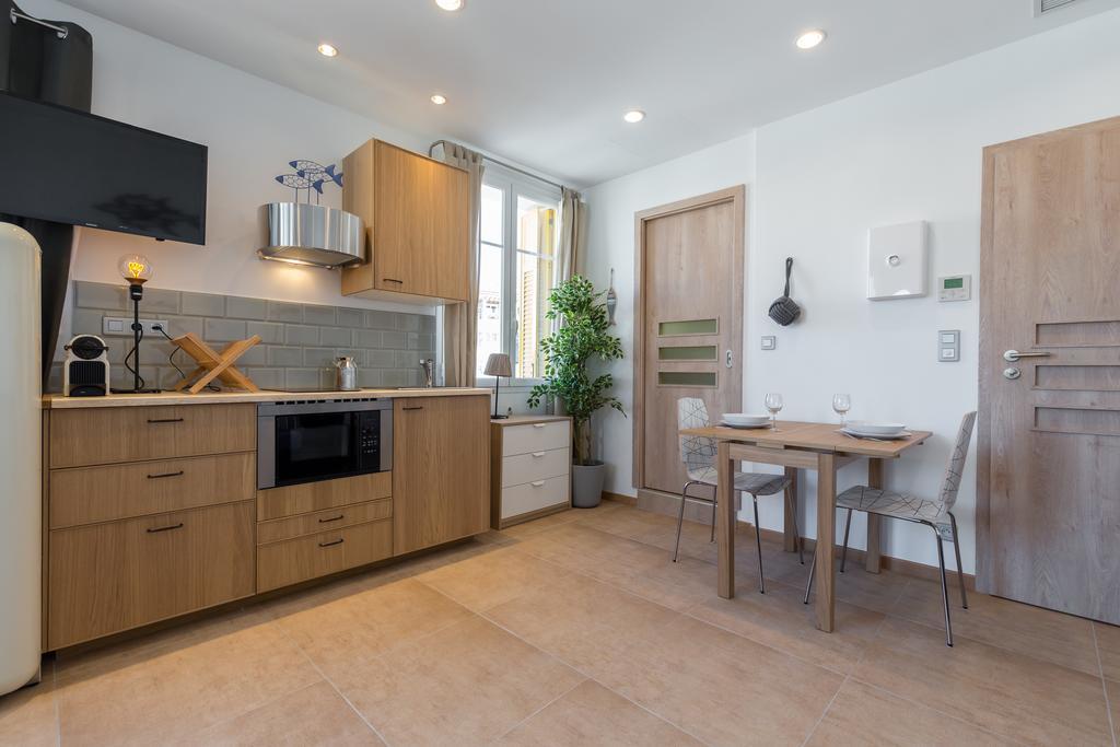 Palais Saint Pierre Apartment Cagnes-sur-Mer Exterior foto
